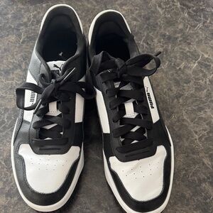 Puma Women’s  Classic Black and White Sneakers Size 9